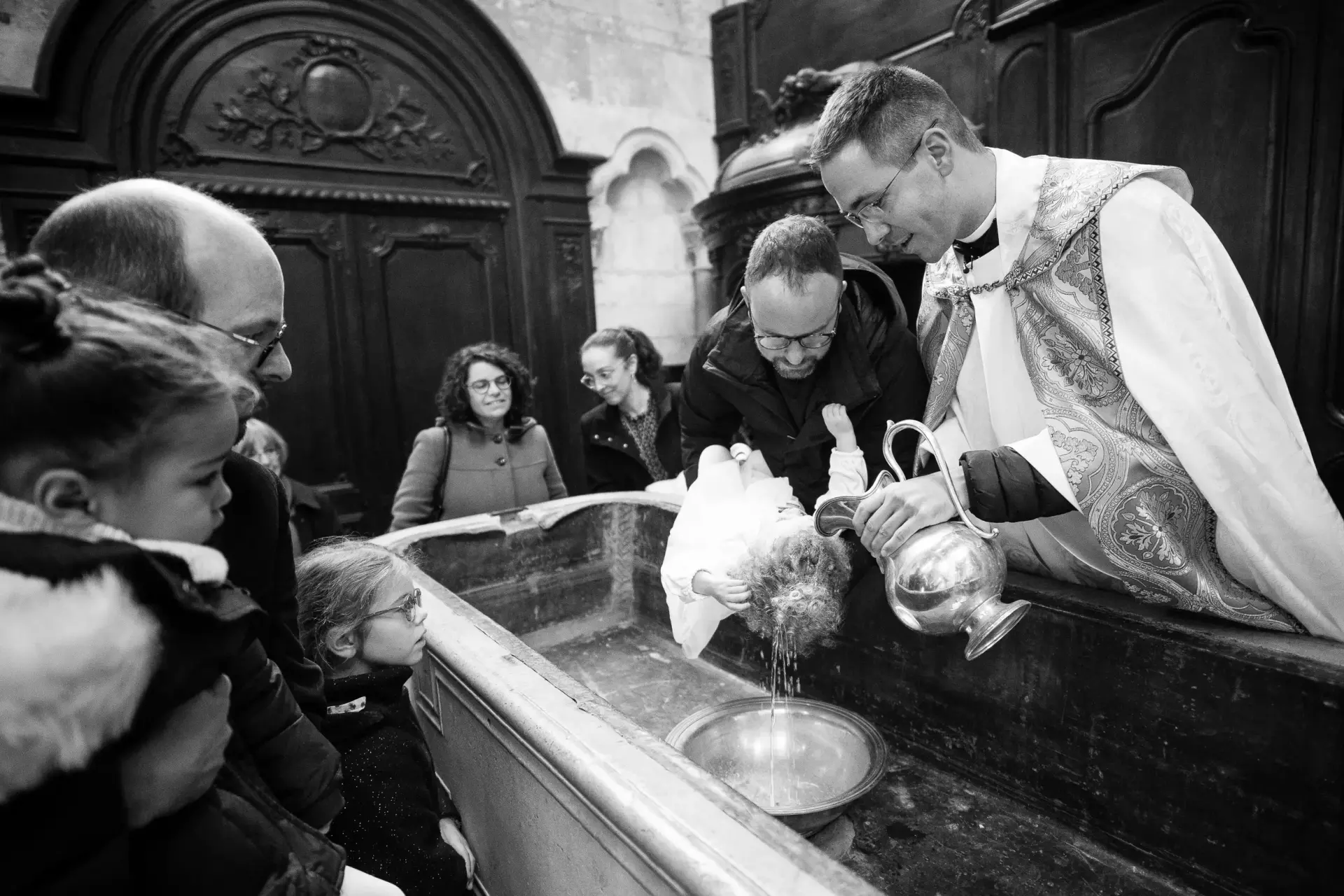 Bapteme amiens cathedrale rite eau