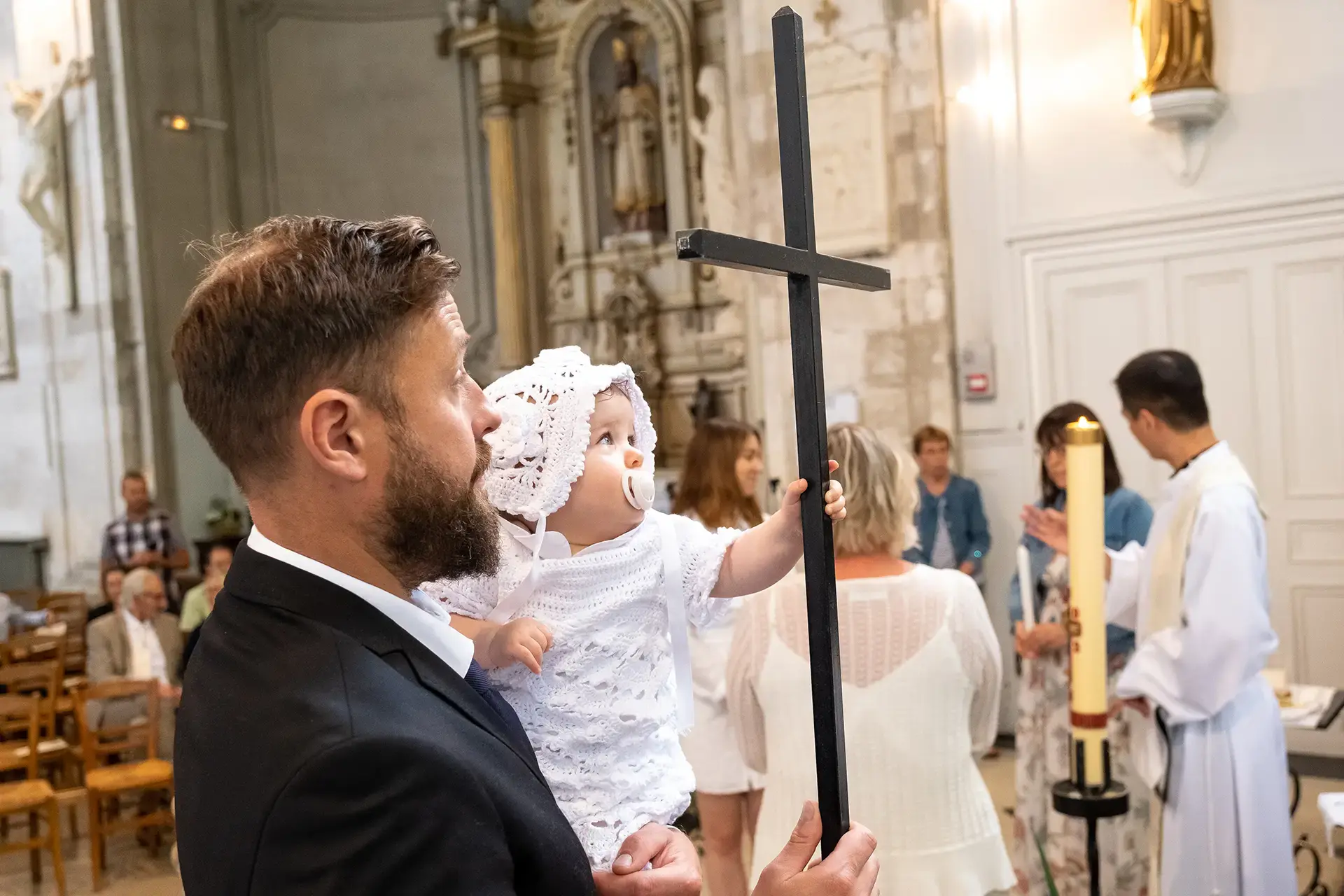 Photographe ceremonie bapteme amiens pere fille